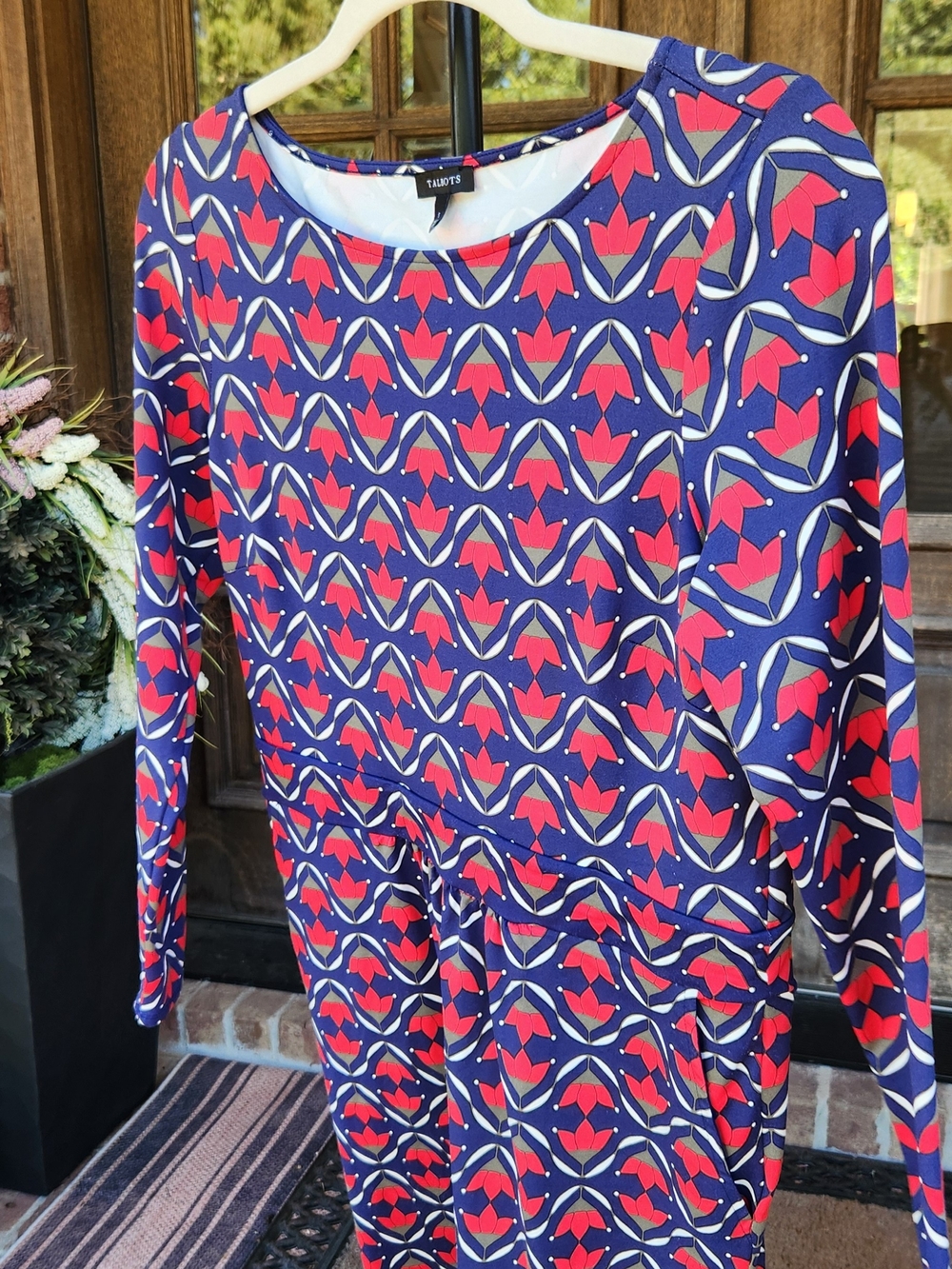 Talbots Effortless Jersey Red Blue A-Line Dress in "Ditsy Flip" print Size Small